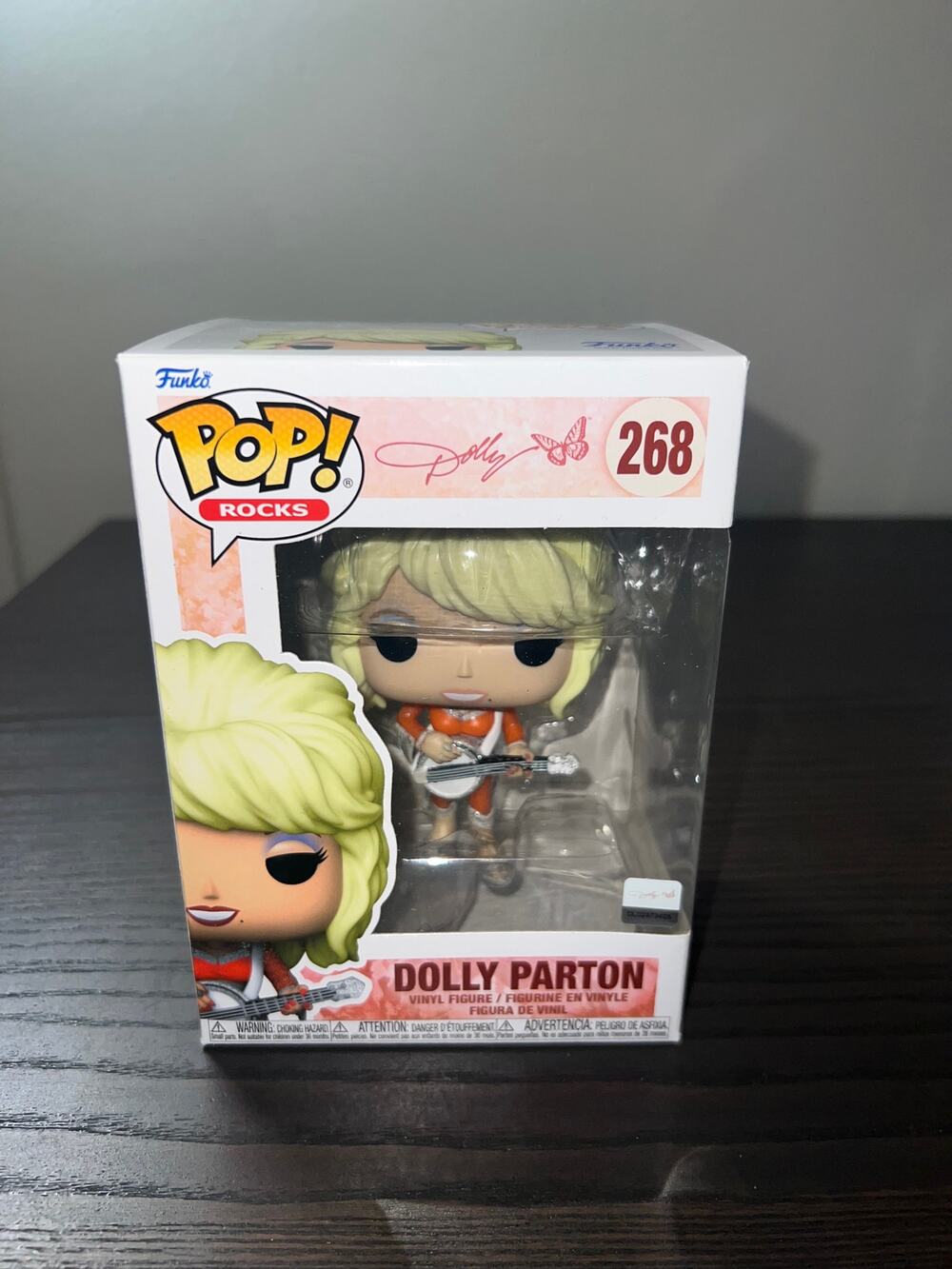 VAULTED Dolly Parton Funko Pop Rocks #268 Country Music Tennessee Dollywood